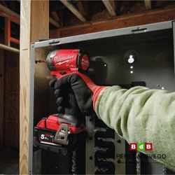 ATORNILLADOR IMPACTO BATERIA 1/4 M18 FID3-502X 18 V. MILWAUKEE