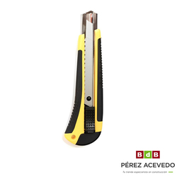 CUTTER BIMATERIAL GRANDE 18 MM. NIVEL PROFESIONAL 3 CUCHILLAS